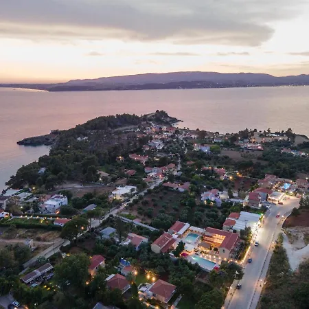 Makris Yialos Lászi