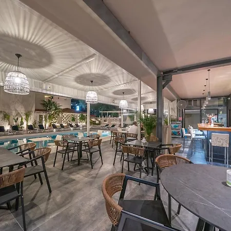 Makris Yialos * Λάσση