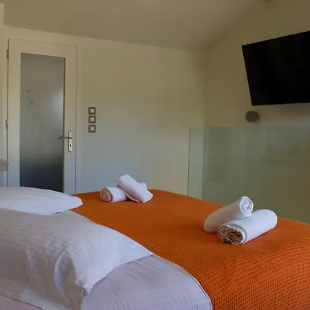 Makris Yialos Λάσση