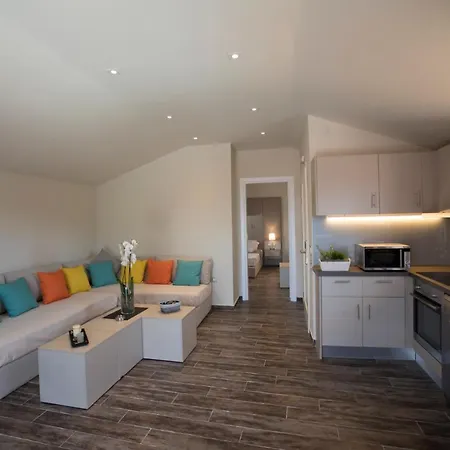 Makris Yialos * Lassi (Kefalonia)