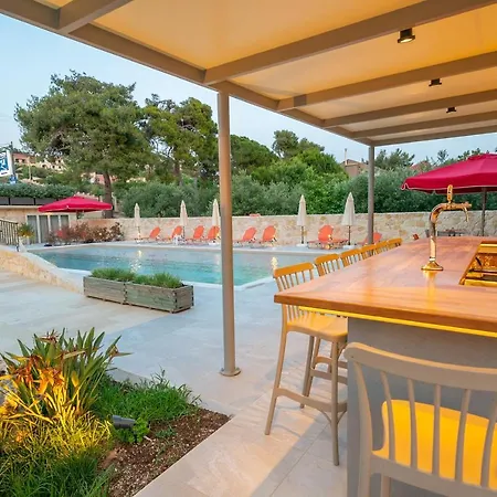 Makris Yialos Apartment